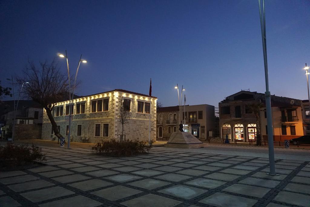 Yenifoca Villa Fokai Hotel מראה חיצוני תמונה