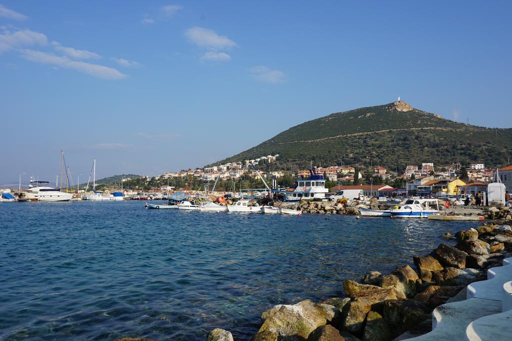 Yenifoca Villa Fokai Hotel מראה חיצוני תמונה