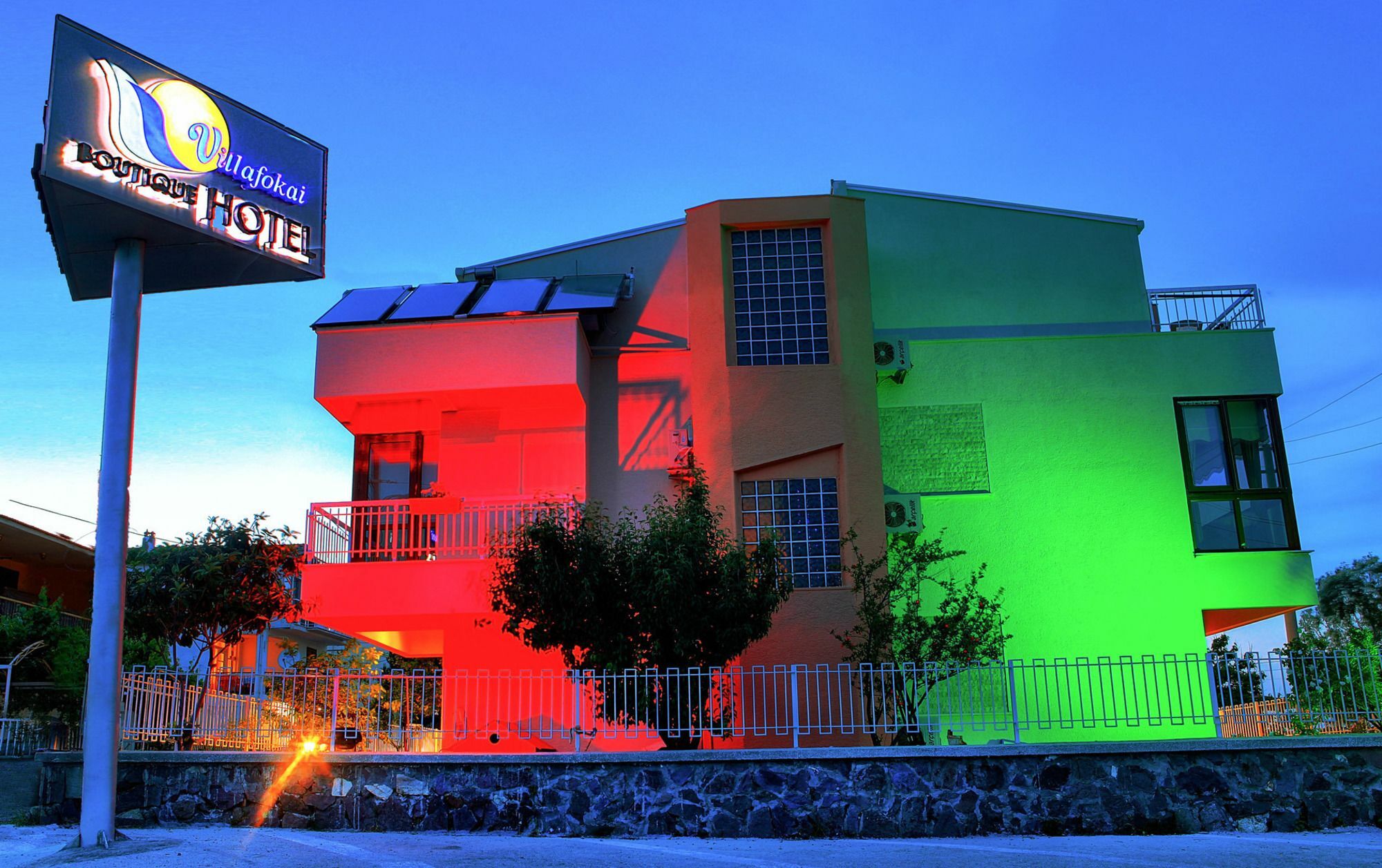 Yenifoca Villa Fokai Hotel מראה חיצוני תמונה